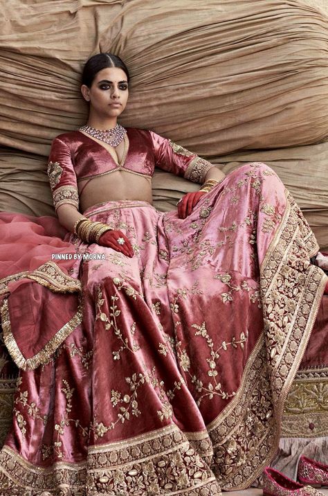 Sabyasachi Lehenga Cost, Velvet Lehenga, Sabyasachi Lehenga, Mehendi Outfits, Traditional Indian Outfits, Indian Bridal Outfits, Wedding Lehenga, Lehenga Designs, Indian Fashion Dresses