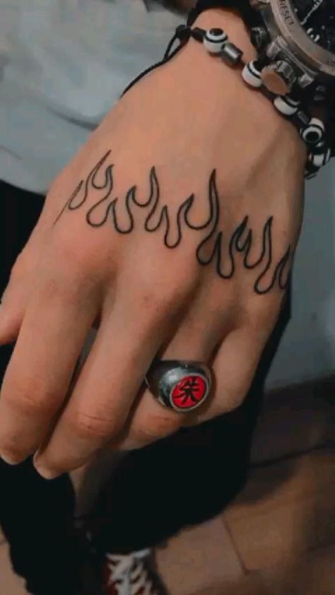 Pin en Idea Pins by you Tattoo Ideas Female Finger, Finger Tattoo Minimalist, Money Bag Tattoo, Emo Tattoos, Knuckle Tattoos, Saved Tattoo, Flame Tattoos, Tattoo Minimalist, Best Tattoos For Women