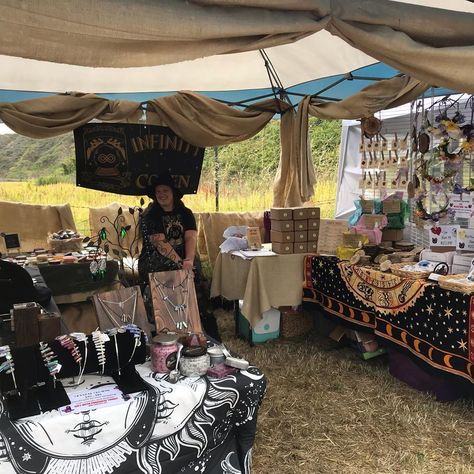 Gothic Vendor Booth, Goth Vendor Booth, Witchy Vendor Booth, Witchy Vendor Booth Ideas, Market Setup Ideas, Tarot Candles, Market Setup, Cottage Goth, Convention Booth