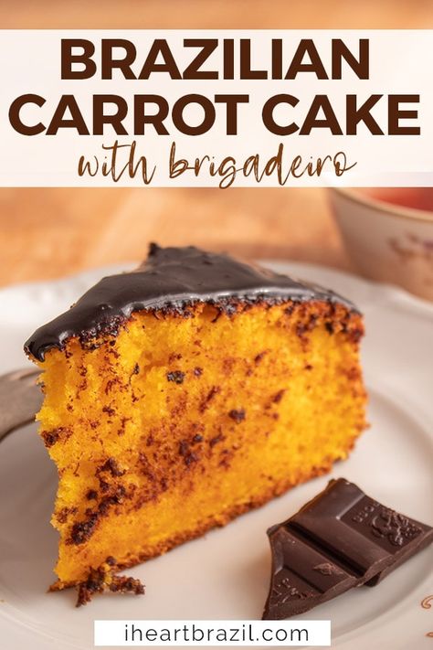 Brazilian Carrot Cake Recipe, Carrot Cake Moist, Simple Carrot Cake, Brazilian Carrot Cake, Blender Cake, Blender Recipe, Moist Carrot Cake, Frosting Chocolate, Carrot Cake Recipe Easy