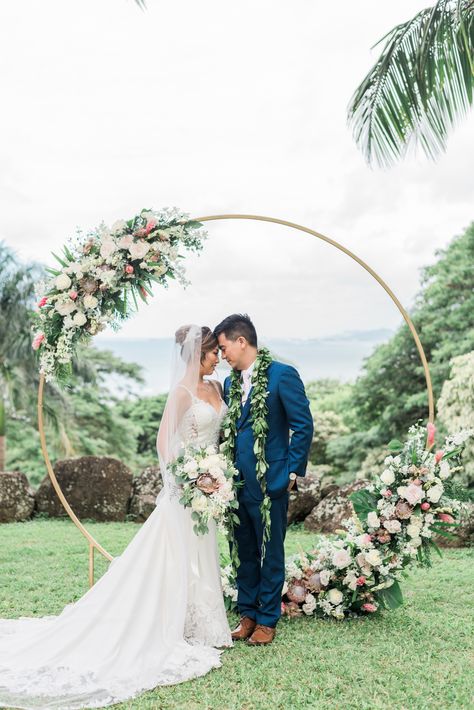 Flowers For Ceremony, Oahu Wedding Venues, Circle Arch, Neutral Wedding Flowers, Wedding Archway, Kualoa Ranch, Floral Arches, Arch Ideas, Wedding Arch Flowers