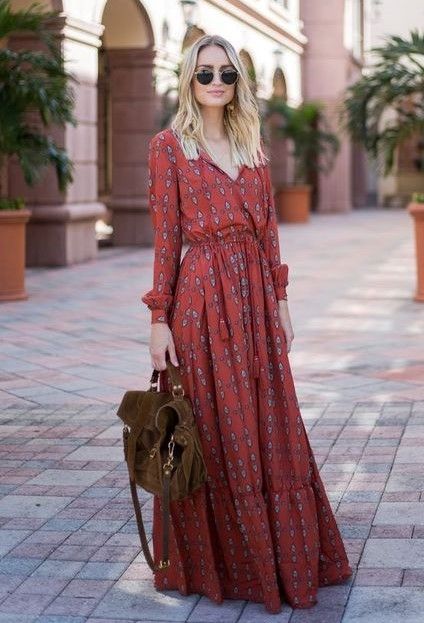 Morocco Clothes, Casual Maxi Dress Outfit, Boho Winter Outfits, Look Boho Chic, 70’s Style, Estilo Hippie, Winter Dress Outfits, Boho Style Dresses, Outfit Look