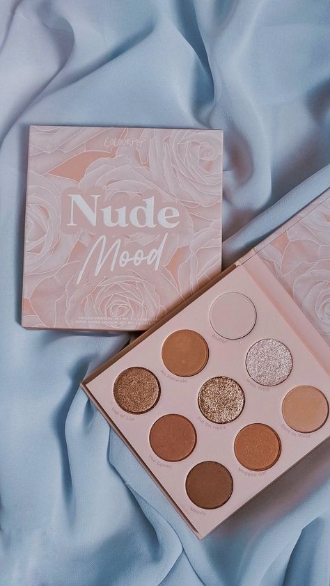 Colourpop 9 pan eyeshadow palette in Nude MoodFollow me on IGkyla_iris Basic Eyeshadow Palette, Cute Eyeshadow Pallets, Eyeshadow Palette Photography, Eyeshadow Photography, Mood Palette, Colourpop Eyeshadow Palette, Nude Eyeshadow Palette, Best Eyeshadow Palette, Colourpop Eyeshadow