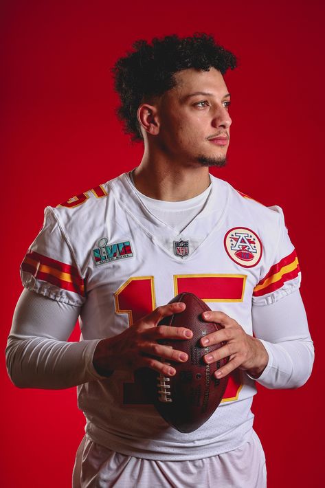 Patrick Mahomes, Kansas City Chiefs, Kansas City, Kansas, Football, On Twitter, Twitter, Red, On Instagram