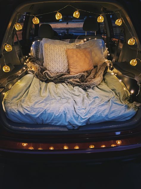 Car Fairy Lights, Car Camping Aesthetic, Battery Powered Outdoor Lights, Car Sleepover, Camping Date, Cozy Car, Truck Canopy, Romantic Camping, Living In Car