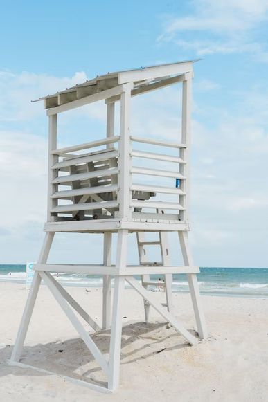 white wooden lifeguard tower on beach during daytime photo – Free Atlantic beach Image on Unsplash Atlantic Beach Nc, Lifeguard Stands, Lifeguard Chair, Guard House, Lifeguard Tower, Lookout Tower, House Backyard, Free High Resolution Photos, Swimming Pond