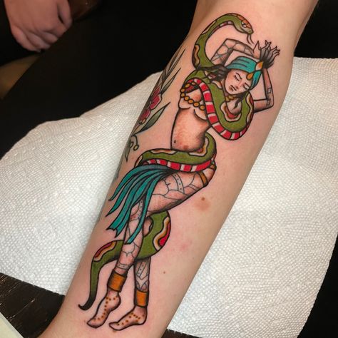 Snake Charmer Tattoo, Holding A Snake, Flow Tattoo, Traditional Snake, Circus Tattoo, Tattoo Parlor, Snake Charmer, Dagger Tattoo, Traditional Tattoo Art