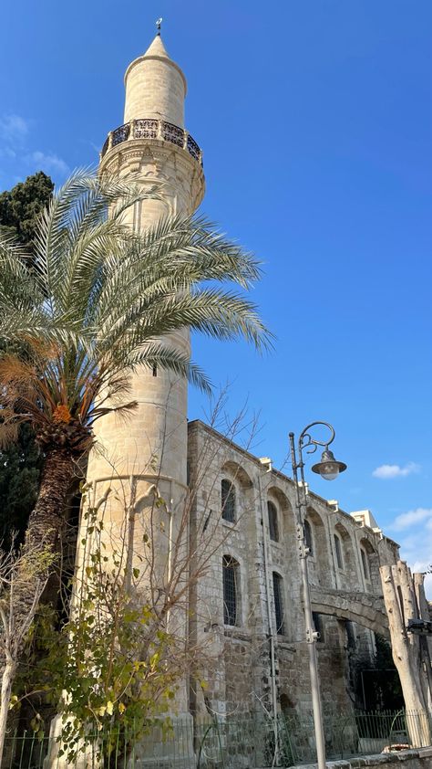 larnaca cyprus, cyprus aesthetic, photo idea, sunset, sun, pretty view, castle Larnaca Aesthetic, Cyprus Aesthetic, Larnaca Cyprus, Traveling Aesthetic, Pretty View, Dream Trips, Fantasy Story, January 25, Going On Holiday