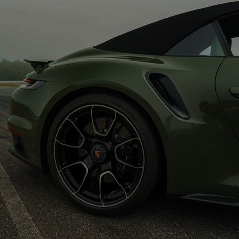 Dark Green Porsche Aesthetic, Dark Green Car Aesthetic, Dark Green Porch, Green Cars Aesthetic, Dark Green Porsche, Dark Green Widget, Olive Green Aesthetic, Olive Green Wallpaper, Mint Aesthetic