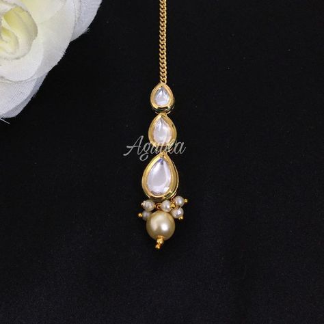 Kundan Maang Tikka Design, Kundan Tikka Design, Small Tikka, Polki Maang Tikka, Maang Tikka Gold, Maang Tikka Kundan, Forehead Jewelry, Tikka Designs, Small Earrings Gold