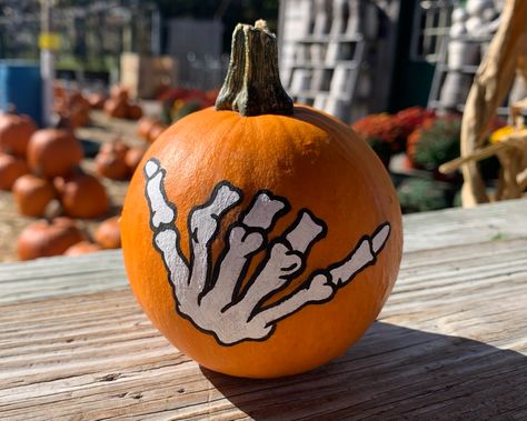 Skeleton Hand Pumpkin, Pumpkin Painting Skeleton, Skeleton Painted Pumpkin, Skeleton Pumpkin Painting Ideas, Skeleton Pumpkin Painting, Painted Mini Pumpkins Ideas, Painting Mini Pumpkins, Small Pumpkin Painting, Small Painted Pumpkins