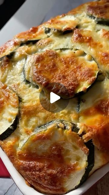 Keto Made Easy | Zucchini gratin
Ingredients
2 zucchini
1 onion
Mozzarella
3 eggs
2 tablespoons cream cheese
Salt, pepper and spices, I used Mediterranean... | Instagram Zucchini With Cream Cheese, New Dishes Recipes, Zucchini Sides, Zucchini And Onions, Zucchini And Cheese, Cheese Zucchini, Zucchini Gratin, Zucchini Pie, Keto Guide