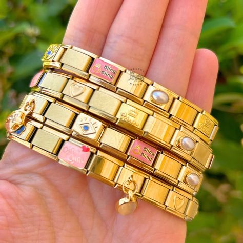 Gold Jewelry Italian, Cute Vintage Jewelry, Gold Italian Bracelet, Italian Bracelet Gold, Gold Italian Charm Bracelet, Italian Charm Bracelet Gold, Italian Charm Bracelet Aesthetic, Gold Jewelry Stack, Charm Bracelet Ideas