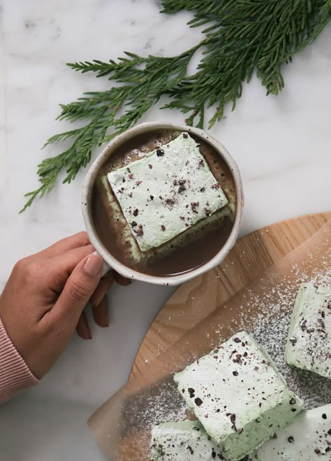 Mint Chocolate Chip Marshmallows – A Cozy Kitchen Homemade Marshmallow Recipe, Marshmallow Recipes, Marshmallow Recipe, Homemade Marshmallow, Marshmallow Treats, Recipes With Marshmallows, Mint Chocolate Chip, Homemade Marshmallows, Homemade Candies