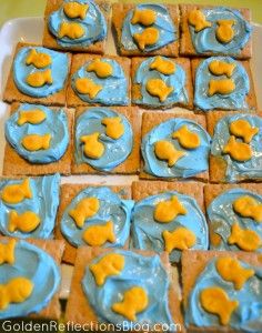 Fish Themed Birthday Party, Graham Cracker Snacks, Grill Breakfast, Fishing Themed Birthday Party, Themed Birthday Party Ideas, Theme Snack, Healthy Camping Food, Fish Crackers, Products I Love