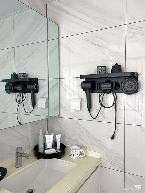 Masculine White Bathroom, Men Bathroom Ideas, Guys Bathroom, Mens Bathroom Decor, Clean Organized House, Man Bathroom, Cute Diy Room Decor, Goth Home Decor, Cute Bedroom Decor