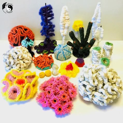 Crochet Reef Coral, Crochet Coral Reef Pattern, Crochet Rainbow Fish Pattern Free, Coral Crochet Pattern Free, Crochet Coral Pattern Free, Crochet Coral Pattern, Coral Crochet Pattern, Hyperbolic Crochet Pattern Free, Crochet Fish Tank