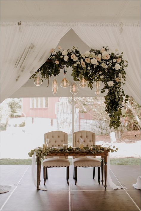 Wood Sweetheart Table Wedding, Small Bride And Groom Table, Backdrop Behind Sweetheart Table, Wedding Table For Bride And Groom Place Settings, Sweetheart Table With Chandelier, Bride And Groom Seating Ideas, Sweet Heart Table Wedding Greenery, Neutral Wedding Sweetheart Table, Wedding Table For Bride And Groom