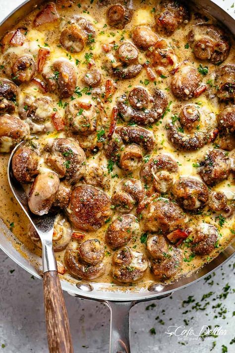 Recipes Mushrooms, Garlic Mushrooms Recipes, Keto Mushrooms, Mushroom Recipes Healthy, Parmesan Cheese Sauce, Creamy Garlic Mushrooms, Mushroom Dish, Fried Mushrooms, Garlic Mushrooms