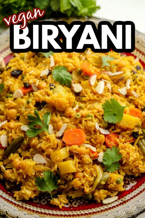 Vegetarian Recipes Indian Dinners, Vegan Biryani Recipe, Vegan Dinner With Rice, Indian Foods Vegetarian, Vegan Biryani Rice Recipes, Easy Vegan Indian Recipes, Vegetarian Rice Dinner, India Rice Recipes, Vegetable Biryani Recipe Easy