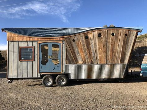 Tiny Mobile Home, Penny Floor, Tiny Trailers, Small Tiny House, Tiny House Builders, Building A Tiny House, Home On Wheels, Tiny Cabins, Tiny House Bathroom