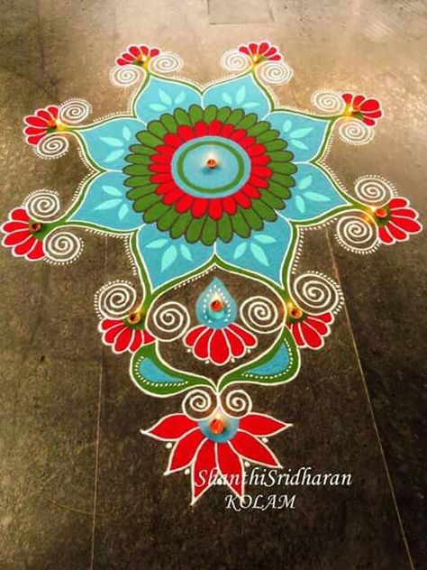 Navratri Decor, Rangoli Idea, Rangoli Decoration, Rangoli Designs For Competition, Diwali Drawing, Pongal Kolam, Design Rangoli, Rangoli Designs Photos, Rangoli Designs Simple Diwali