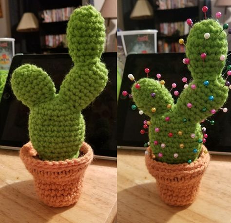 Crochet cactus pin cushion Crochet Cactus Pin Cushion, Pin Cushion Ideas, Crochet Pin Cushion, Crochet Cute Animals, Cactus Pin Cushion, Miniature Crochet, Crochet Cute, Easy Crochet Animals, Crochet Cactus