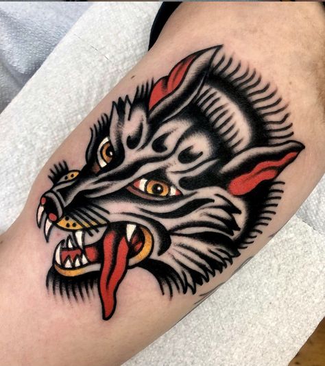 Wolf Tattoo Traditional, Coyote Tattoo, Sailor Jerry Tattoo, Traditional Hand Tattoo, Jerry Tattoo, American Traditional Tattoos, Tattoo Catalog, Traditional Tattoo Inspiration, Sailor Jerry Tattoos