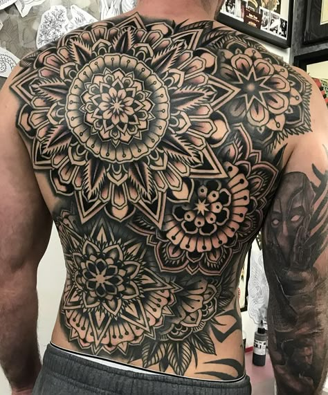 Aaron Breeze Back Piece Tattoo Men, Mandala Chest Tattoo, Back Tattoos For Men, Mandala Tattoo Men, Tato Maori, Backpiece Tattoo, Geometric Mandala Tattoo, Geometric Sleeve Tattoo, Tattoos Infinity