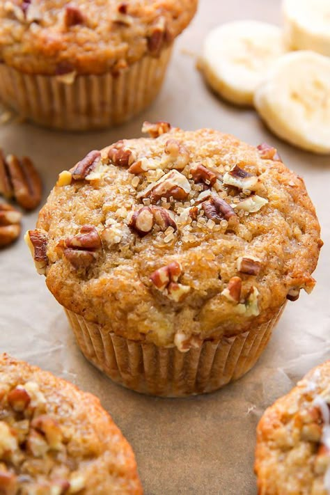 Maple Banana Muffins, Pictures Of Baked Goods, Maple Pecan Muffins, Muffin Pictures, Banana Pecan Muffins, Pie Pecan, Maple Extract, Muffins Banana, Vegan Banana Muffins