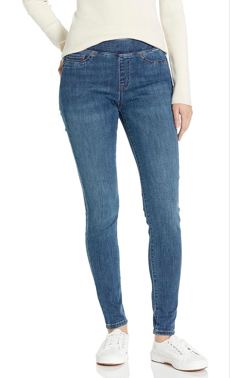 Shaped from smooth, stretch fabric, this classic jegging flatters with a curve-hugging fit Short inseam measures 27"; regular inseam measures 29"; long inseam measures 31" With two front pocket and two patch back pockets Denim Jeggings, Amazon Essentials, Old Jeans, Men Fits, Disney Outfits, Cashmere Sweaters, Extra Long, Jeggings, Down Jacket