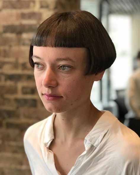 Bowl Cut, Bob Haircut, Short Bob, Short Hair, Bangs, Avatar, Bowl, Instagram Photos