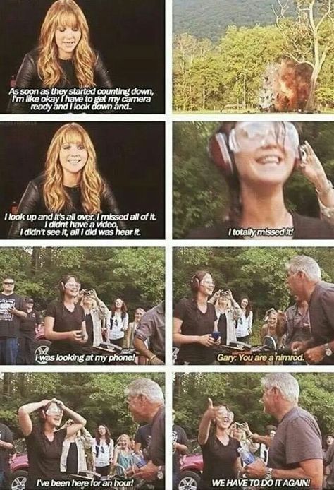 The Hunger Games Behind the Scenes // Jennifer Lawrence Hunger Games Behind The Scenes, Jeniffer Lawrance, Jennifer Lawrence Funny, Jennifer Laurence, Gale Hawthorne, Johanna Mason, Hunger Games Cast, Hunger Games Memes, Audrey Tautou