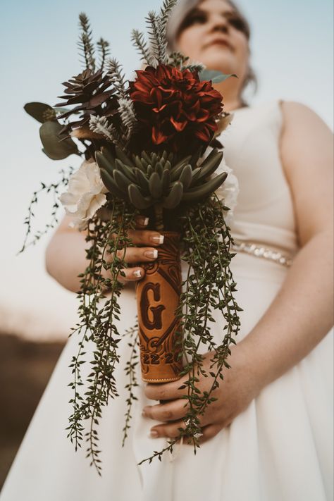 Leather Wedding Bouquet, Leather Bouquet Wrap, Western Themed Wedding, Boho Wedding Flowers, Bouquet Wrap, How To Wrap Flowers, Future Wedding Plans, Leather Flowers, Wedding Time