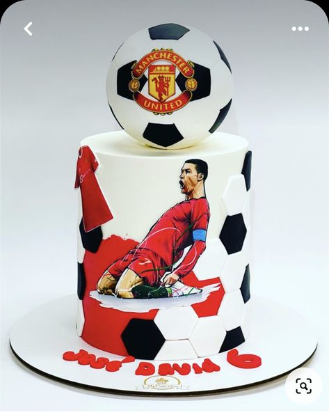 Cristiano Ronaldo Cupcakes, Ronaldo Soccer Cake, Cr7 Cake Birthday, Ronaldo Cake Birthdays, Ronaldo Birthday Party Ideas, Cristiano Ronaldo Cake Ideas, Ronaldo Theme Cake, Cristiano Ronaldo Birthday Cake, Cristiano Ronaldo Cake