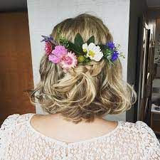 Bridal Hairstyle For Short Hair, Wedding Hair Short, Short Textured Bob, Textured Bob Hairstyles, Short Bridal Hair, Bob Wedding Hairstyles, Beautiful Wedding Hair, Flower Crown Hairstyle, Wedding Hairstyles Bride