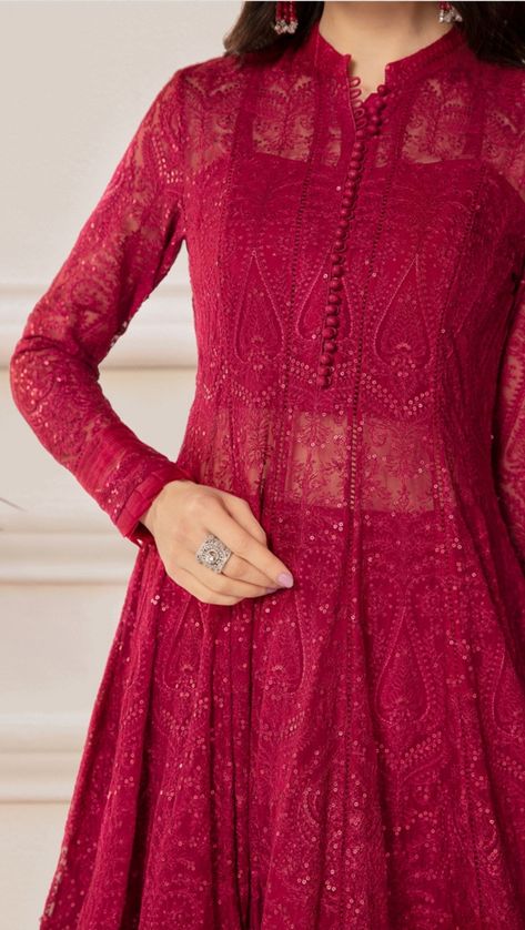 Anarkali Dress Nack Design, Anarkali Salwar Designs, Chudidar Dress Design Patterns, Chikankari Dress Patterns, Chikenkari Dress Ideas Kurti, Kurta Back Neck Designs, Party Wear Churidar Designs, Chikenkari Dress Ideas, Trendy Anarkali Designs