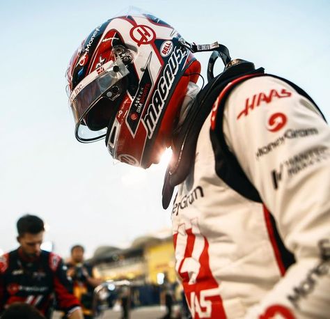 Kevin Magnussen on Instagram: "P13 in Bahrain. Challenging first race. But we learned a lot about the new car, and we have a long season ahead of us 👊 #HaasF1" Haas F1 Aesthetic, Haas F1, Kevin Magnussen, Everyday Outfits Summer, Streetwear Fashion Outfits, Haas F1 Team, Fitness Fashion Outfits, Formula 1 Car Racing, Sky Sports