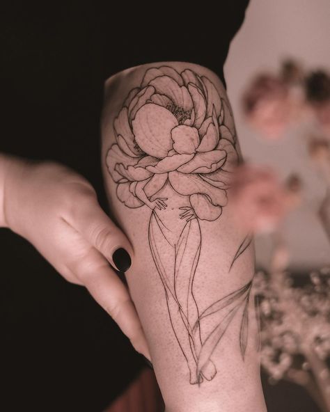 R O Y on Instagram: “Peonies #tattoo #peonies #peonytattoo” Tattoo Peonies, Flower Roots, Roots Tattoo, Peonies Tattoo, Peony Flower, Dreamcatcher Tattoo, Inked Girls, Tattoo Artists, Peonies