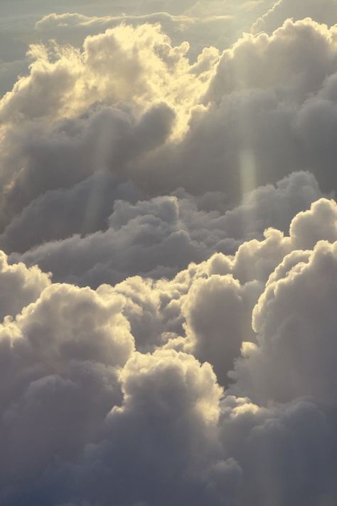 Cozy Cloudy Aesthetic, Fluffy Clouds Aesthetic, Cloud Pfp, Hunter Core, Cloud Aesthetic, Angelcore Aesthetic, Lightning Cloud, Aesthetic Clouds, Wedding Collage