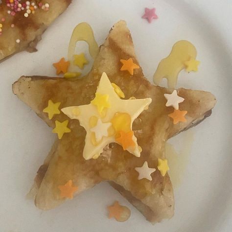 Sweet Aesthetic, Star Food, Love Stars, Star Girl, Pretty Food, Cute Food, Star Shape, Pretty Pictures, Aesthetic Pictures