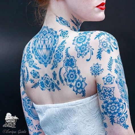 Blue Tattoos, Blue Flower Tattoos, Back Tattoo Women Spine, Blue Ink Tattoos, Tattoo Themes, Tattoos Mandala, Man Tattoo, Full Back Tattoos, Blue Tattoo