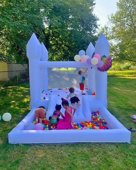 Bounce House For Rent - Inflatable Bouncers - East Windsor, Connecticut | Facebook Marketplace White Bounce House With Ball Pit, Mini Bounce House With Ball Pit, Purple Bounce House, Inflatable Bounce House Business, Bounce House With Slide, Kids Party Rentals, Kids Ball Pit, Wedding Pool Party, Inflatable Bouncy Castle