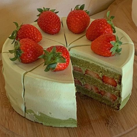 Cake Mini, Pretty Dessert, Cute Baking, Pretty Birthday Cakes, Cute Birthday Cakes, Just Cakes, Cake Inspo, Cute Desserts, Pretty Cakes