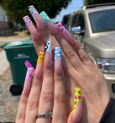 Hand Painted French Tip Nails, Each Nail Different Design, Different Nail Designs On Each Nail, Dope Nail Designs Swag, Rave Nails Designs, Random Nail Designs, Different Design On Each Nail, Unique Nail Designs Summer, Lsd Nails