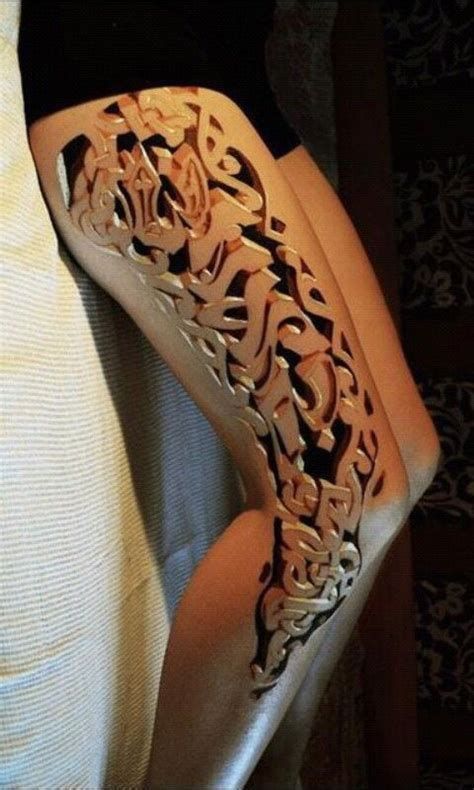 Biomech Tattoo, Tato 3d, Best 3d Tattoos, Mens Body Tattoos, Tatoo 3d, Kunst Tattoos, Tattoo Trend, Biomechanical Tattoo, Amazing Tattoos