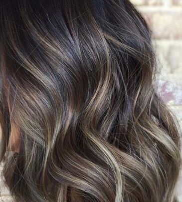 Perfect ash hilights Smokey Highlights Dark Hair, Ash Brunette Hair Color, Ashy Babylights On Dark Hair, Ash Highlights, Super Hair, Hair Color Ideas For Brunettes, Girl Haircuts, Hair Color Highlights, Trendy Hair Color