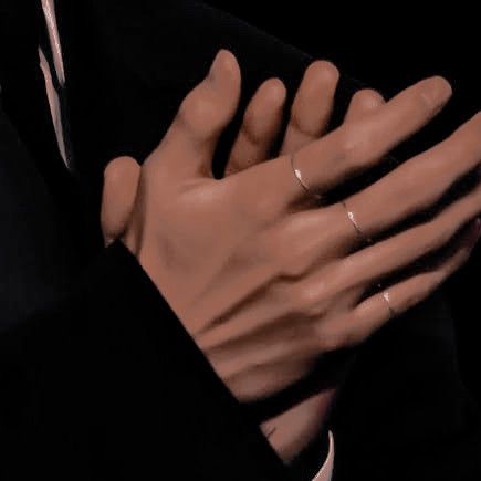 Hands With Rings, Hot Hands, Hand Drawing Reference, Hand Reference, Hand Pictures, Male Hands, Pretty Hands, Hand Model, Anatomy Reference