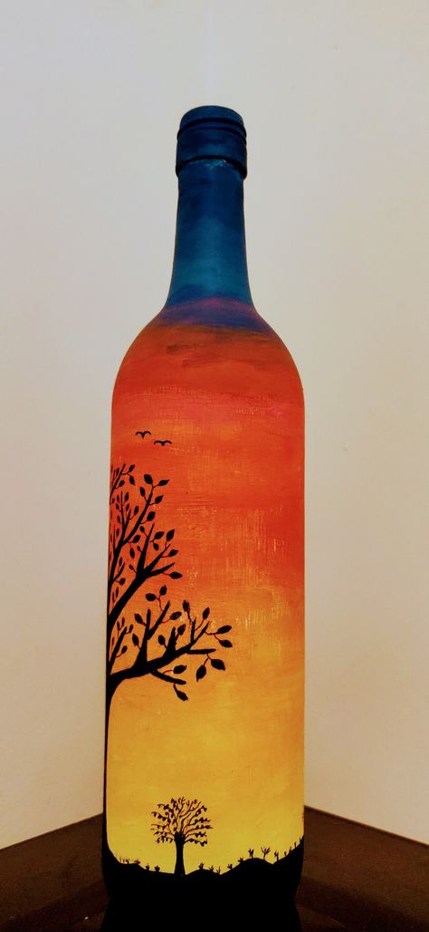 Finished with Chalk and acrylic Seni Kriya, Painted Glass Bottles, Small Glass Bottles, Glass Painting Designs, Diy Glass Bottle Crafts, Glass Bottles Art, Set Saree, Scenery Paintings, Night Messages