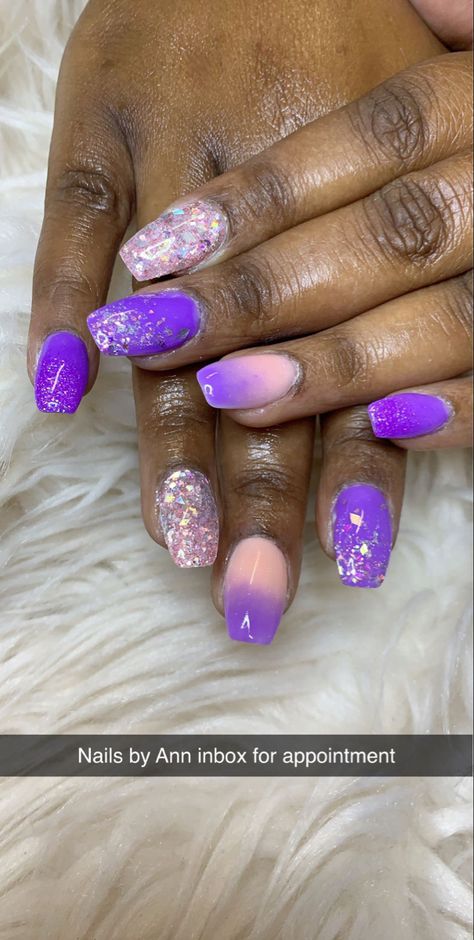 Purple Oval Nails, Pretty Manicures, 2023 Nails, Glitter Design, Oval Nails, Purple Ombre, Manicure And Pedicure, Nail Ideas, Violet